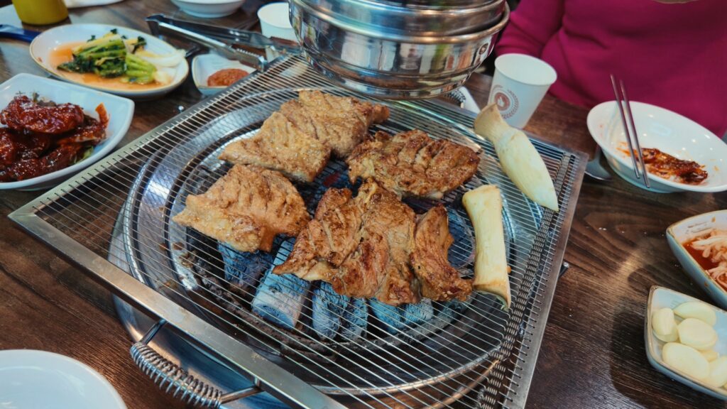๊ฐ๋น ๊ตฝ๋ ๋ชจ์ต